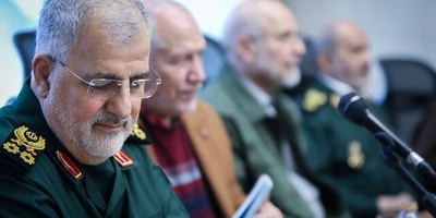 Qalibaf Attends IRGC Guards’ Day Ceremony