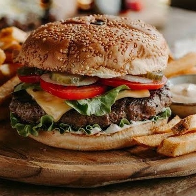 What Is a Royal Burger? How to Make a Royal Burger Sandwich at Home