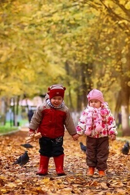 Types of Autumn and Winter Colors for Children's Clothing
