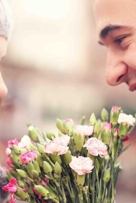 With These 11 Tips, Make Your Husband Crazy About You; So That He's Always Seeking Your Love