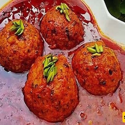 How to Make Cheesy Shami Kofta with an Irresistibly Delicious and Unique Sauce