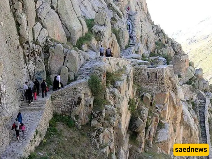 Babak Khorramdin Castle
