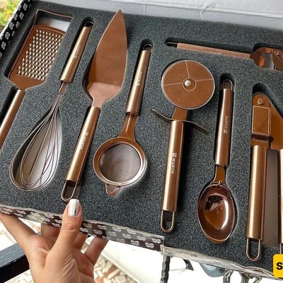 Most Popular and Practical Kitchen Gadgets for Newlyweds + Images