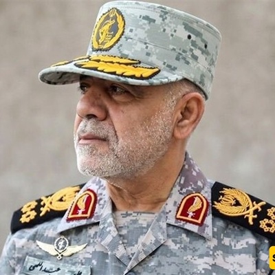 Iran’s Top Military Commander Says US Forces Cannot Enter the Persian Gulf