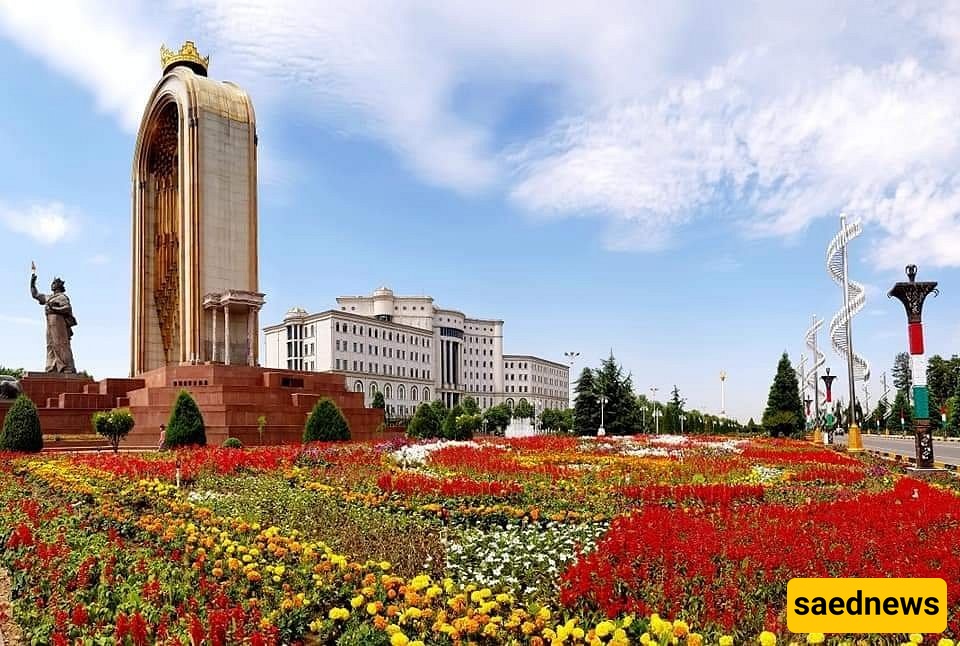 Ismoil Somoni Statue Tajikistan
