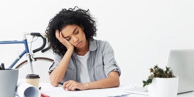 Why Am I Always Tired and Lacking Energy? / Causes and Symptoms of Persistent Fatigue + Solutions