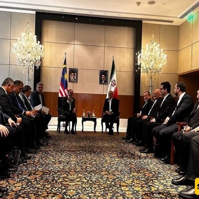 Pezeshkian: The US Is Trying to Drive a Wedge Between Muslim Nations