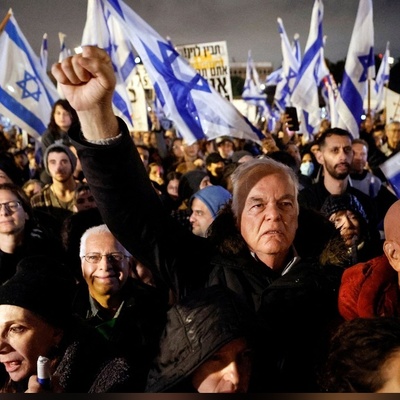 Wave of Protests in Central Tel Aviv as Thousands of Israelis Take to the Streets Against Gaza War Expansion