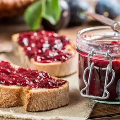 How to make seedless black plum jam with essential tips and tricks