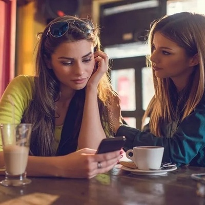 Friends Who Ruin Married Life! After Marriage, Cut off This Type of Friends