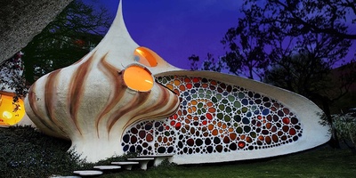 The World’s Strangest Houses – Photos