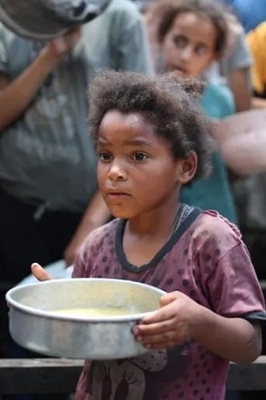 Int’l Charities Demand Shutdown of Israeli-Backed Gaza Aid Group over Deadly Repression