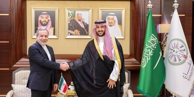 Iran's Araghchi Holds Key Meeting With Saudi Defense Minister