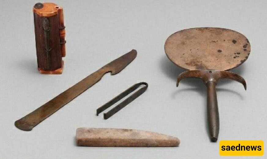 Makeup Tools from the Qajar Era