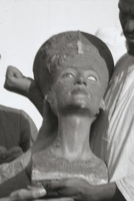 Mysterious Secrets of This Beautiful Egyptian Queen Who Remains Fascinating and Famous in the 21st Century + Images