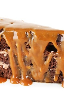 Decadent Delight: How to Make Snickers Cake with Luscious Caramel Sauce