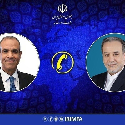 Iranian and Egyptian Foreign Ministers Discuss Latest Regional Developments