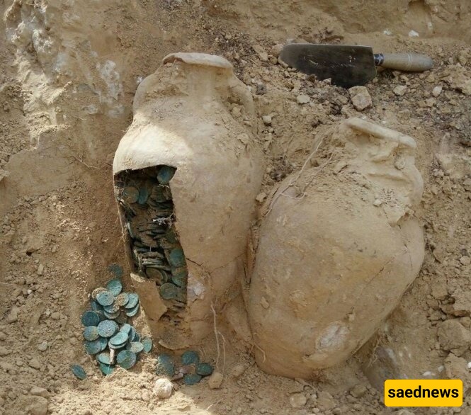 Farmer Unearths Jar Full of Indian Gold Coins in Almond Orchard [Photo]