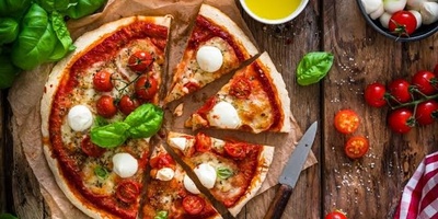 Margherita Pizza Recipe (Tomato-Based) for 4 Medium Pizzas