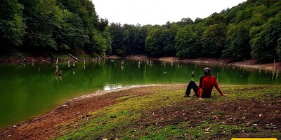 Stunning Views of Iran's Most Vibrant Lakes