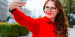 Good News for Those Who Love Taking Selfies