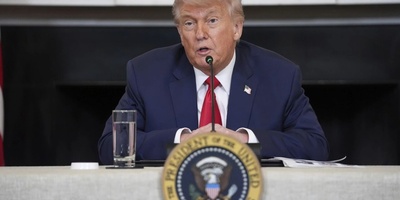 Trump’s Claim: I Might Send Vitkoff or Vance to Negotiate With Iran
