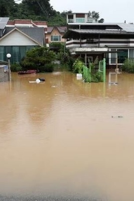 At Least 9 Killed as Heavy Rain Floods Nepal-China Border