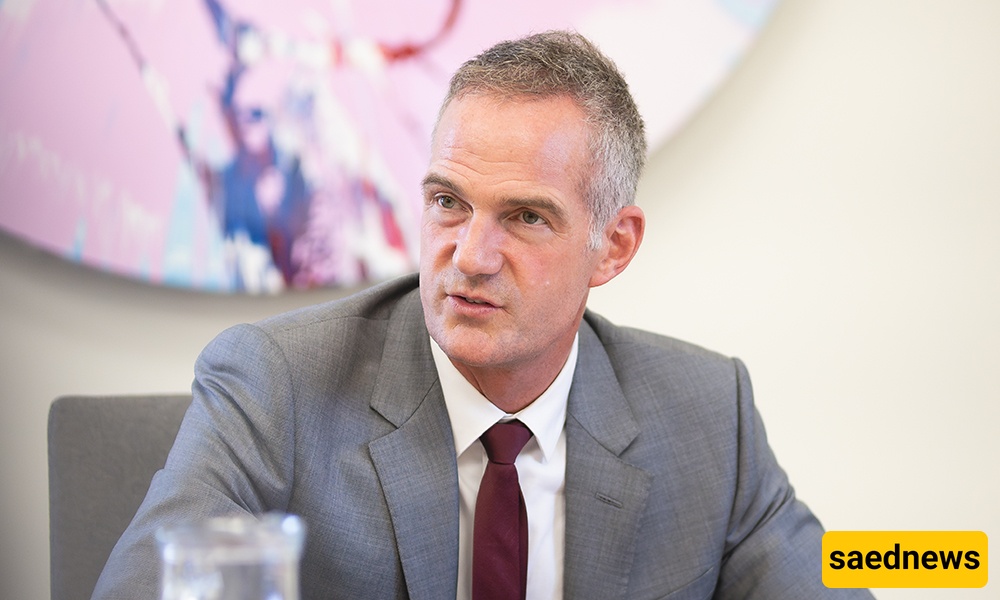  Peter Kyle