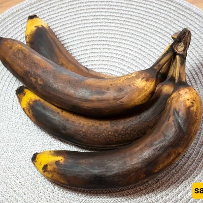 Why Do Bananas Suddenly Turn Black Overnight?