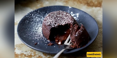 Gluten-Free (Sort Of) Molten Chocolate Cakes! Swap Cocoa for Flour and Watch the Center Bloom