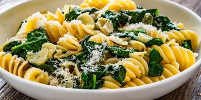 How to Make Healthy and Delicious Spinach Pasta