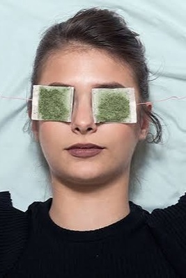 What Are the Scientific Benefits of Washing Eyes with Tea? + 4 Golden Tips!