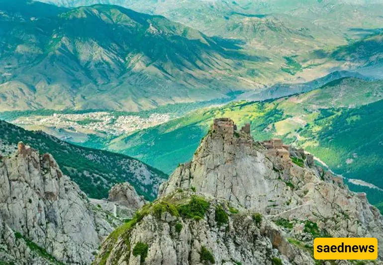 Babak Castle