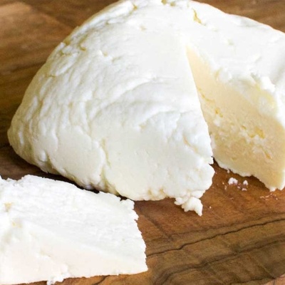 How to Make Homemade White Cheese