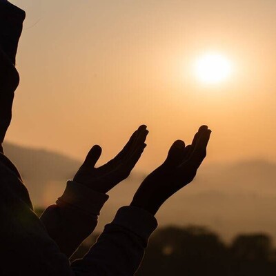 Introduction to the Prayer of Sayf al-Qati‘ (Sword That Cuts) and How to Perform It