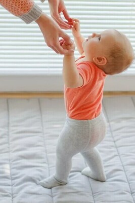 How to Help Our Child Walk? 20 Tips for Strengthening Your Child's Legs for Walking