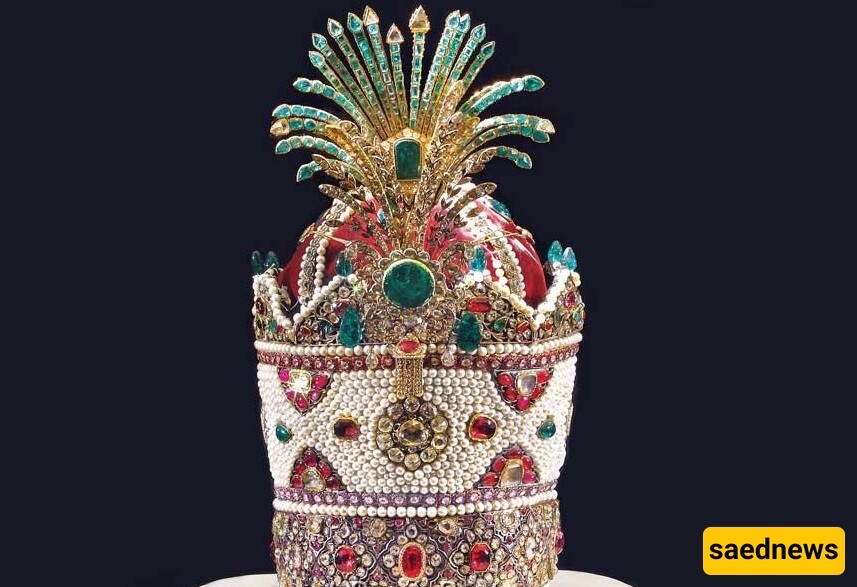 [PHOTOS] TOP BEST JEWERLY From Iran's National Jewelry Museum!