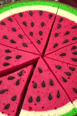 How to make a no-bake watermelon cheesecake with natural colors; a flavor you'll never forget!