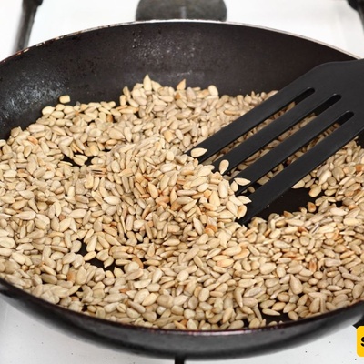 How to Roast Seeds in a Pan: A Complete Step-by-Step Guide