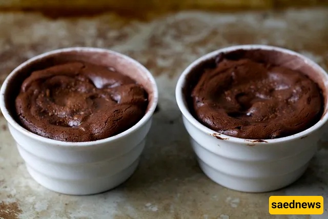 Molten chocolate cake recipe