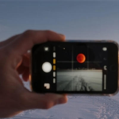 8 Steps to Photograph the Blood Moon Like a Pro with Just Your Phone