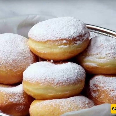 Delicious Bakery-Style Cream-Filled Pastry Recipe