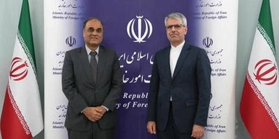 Foreign Ministry Official Holds Talks with Pakistani Envoy