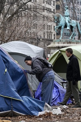 Trump’s Latest Move in Washington: National Guard Deployed to Forcefully Evict Homeless"