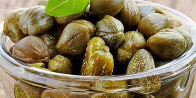 What Are Capers? A Mediterranean Condiment with a Distinctive Flavor