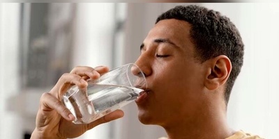 Why Drinking Ice-Cold Water in Extreme Heat Can Affect Your Heart and Nervous System