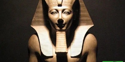 Tutankhamun’s Cup Unearthed from the Young Pharaoh’s Tomb: A Masterpiece of Ancient Egypt Adorned with Hieroglyphs