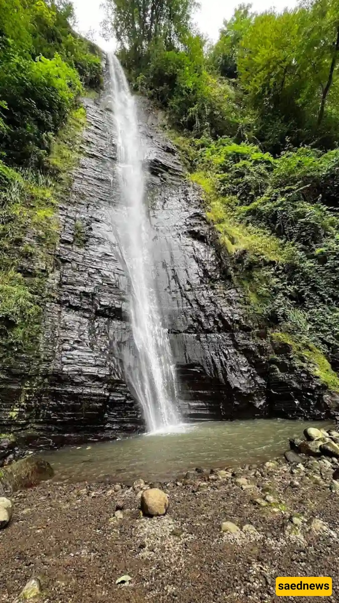 Lushki Waterfall