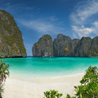 Travel Around the World; Exploring Thailand’s Koh Phu Phu Island – A Piece of Paradise + Video