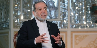 Araghchi’s Tweet Addressed to Trump +Photo / Your Words Can Be the Basis for an Agreement If..